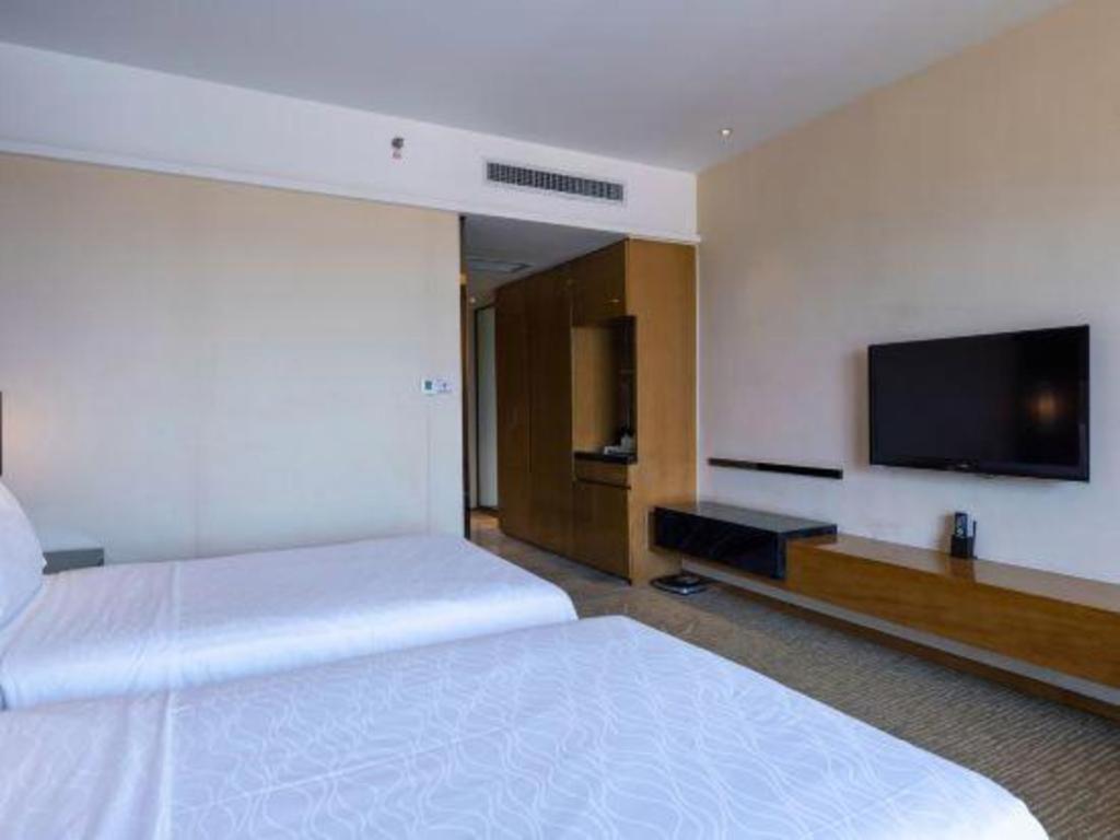 Hai-yang-hsien Haiyang Shenglong Jianguo Hotel מראה חיצוני תמונה