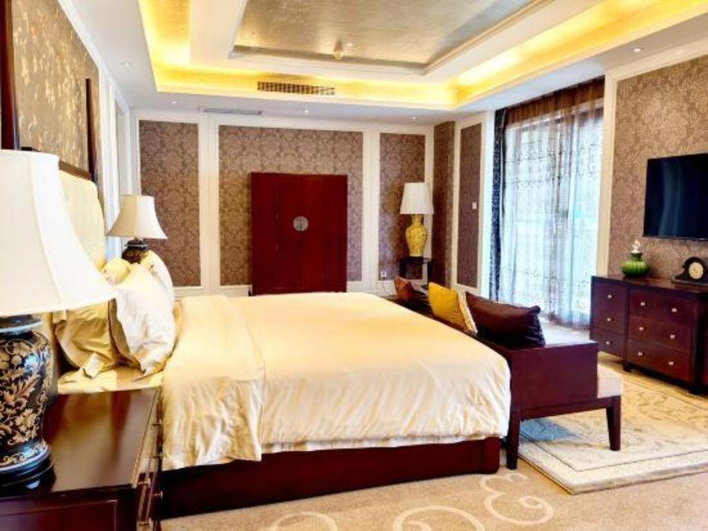 Hai-yang-hsien Haiyang Shenglong Jianguo Hotel מראה חיצוני תמונה